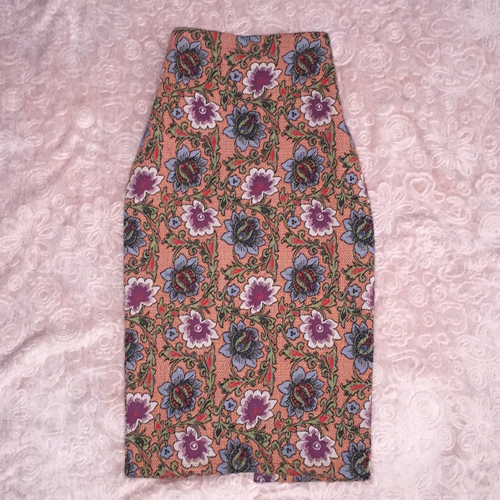 Floral patterned skirt